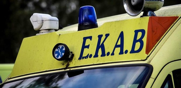 Έπεσε σε γκρεμό στην Τσαγκαράδα